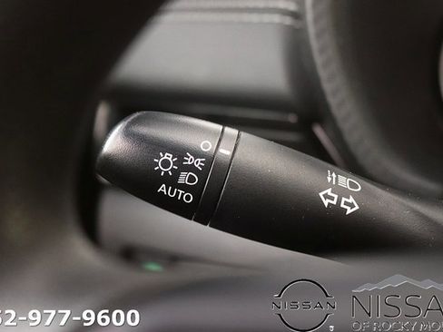 Certified 2024 Nissan Sentra SV image 24