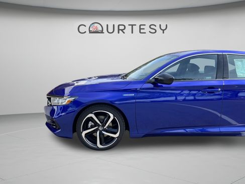 Certified 2022 Honda Accord Sport image 28