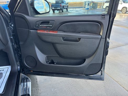 Used 2011 GMC Sierra 1500 SLT w/ SLT Convenience Package image 21