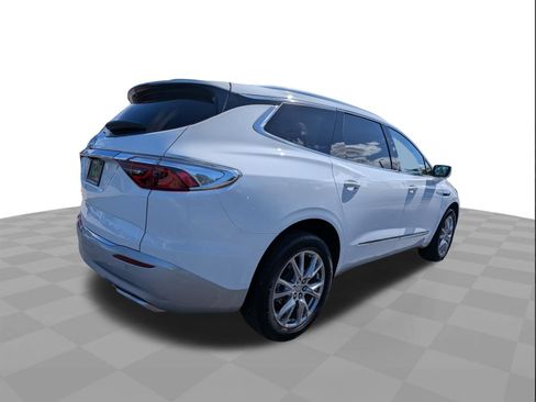Certified 2023 Buick Enclave Premium FWD image 4
