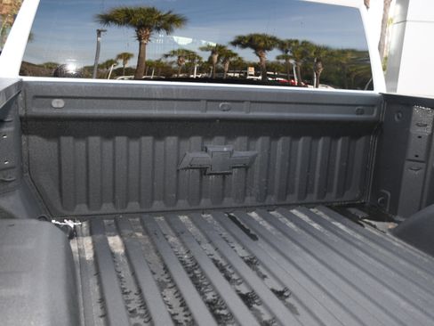 Used 2025 Chevrolet Silverado 1500 Custom Trail Boss w/ Dark Appearance Package image 16