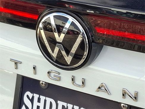 New 2026 Volkswagen Tiguan S image 11