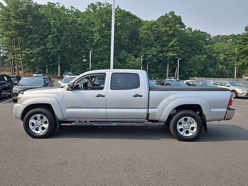 Used 2011 Toyota Tacoma 4x4 Double Cab w/ SR5 Pkg #2 image 8