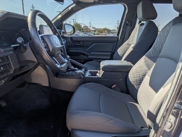 Used 2026 Toyota Tacoma SR5 AWD/4WD image 25