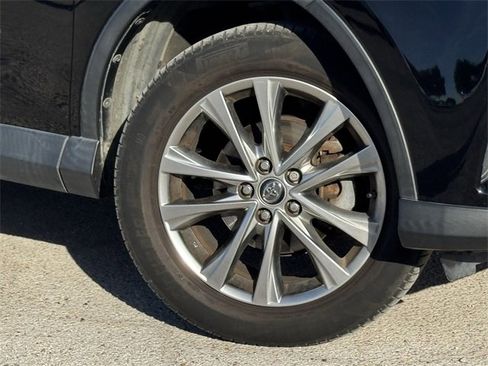 Used 2018 Toyota RAV4 Limited w/ All Weather Liner Package image 34
