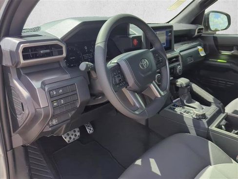 Used 2026 Toyota Tacoma TRD Sport AWD/4WD image 12