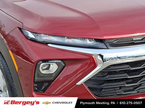 Certified 2024 Chevrolet TrailBlazer LS w/ LS Convenience Package image 11