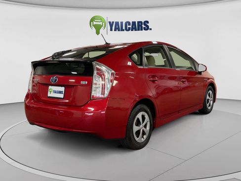 Used 2014 Toyota Prius Three FWD image 5