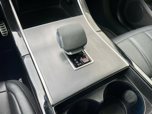 Certified 2024 Land Rover Range Rover Evoque Dynamic SE image 20