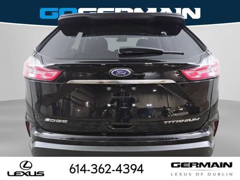 Used 2019 Ford Edge Titanium w/ Cold Weather Package image 10