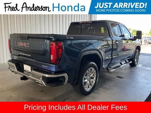 Used 2021 GMC Sierra 1500 SLT w/ Technology Package AWD/4WD image 23