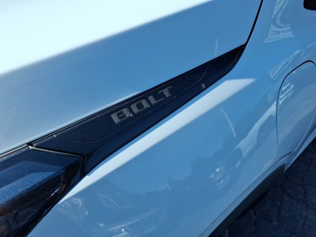 New 2027 Chevrolet Bolt LT w/ Comfort Package FWD image 16