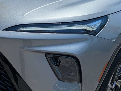 New 2026 Buick Enclave Sport Touring w/ Power Package FWD image 10