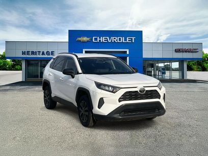 Used 2019 Toyota RAV4 LE