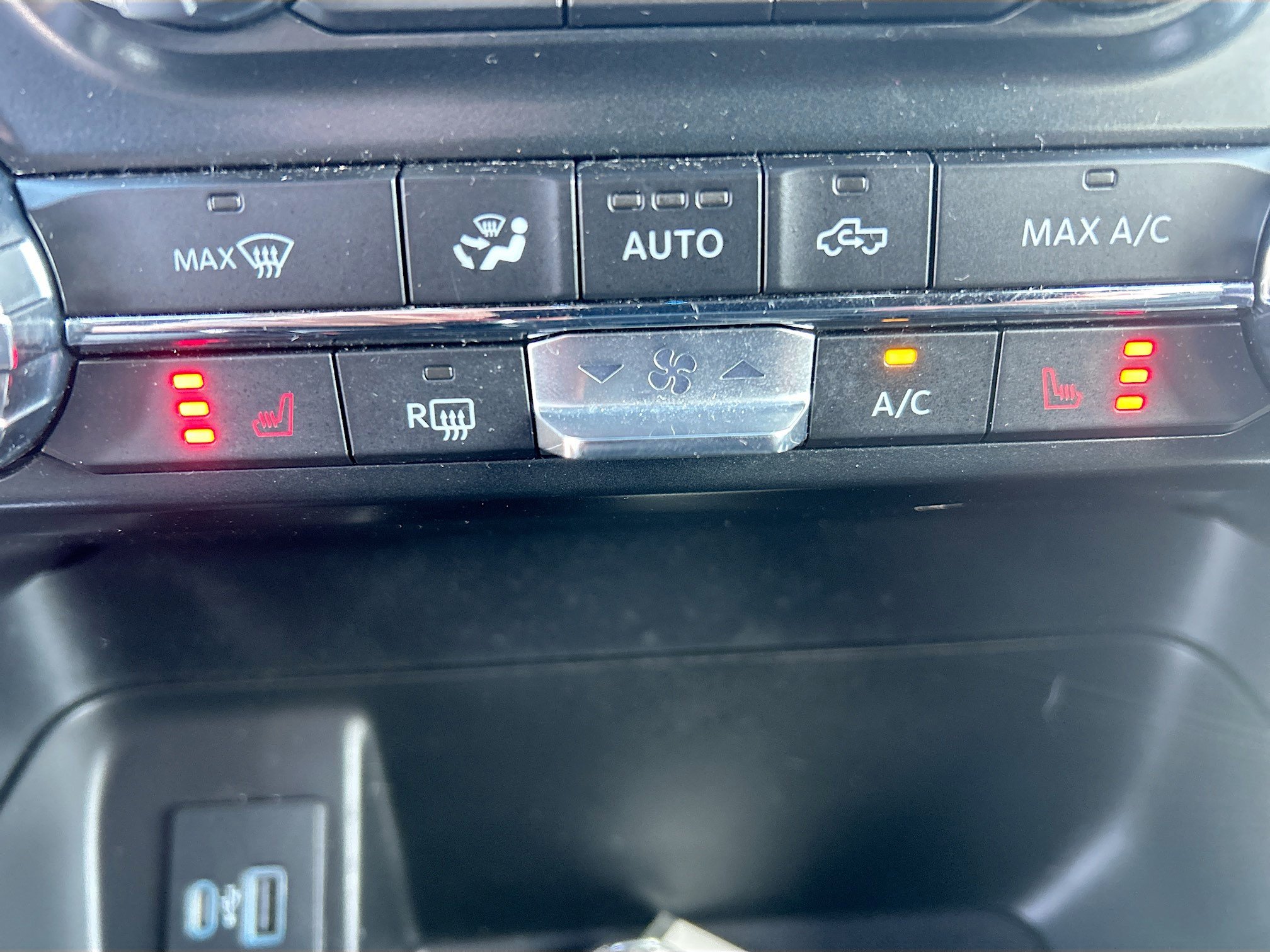Used 2022 Ford F150 XLT w/ Equipment Group 302A High AWD/4WD image 20