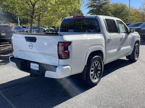 New 2026 Nissan Frontier SV w/ SV Convenience Package RWD image 5
