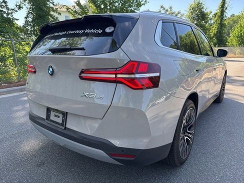 Used 2025 BMW X3 xDrive30i w/ Premium Package image 12