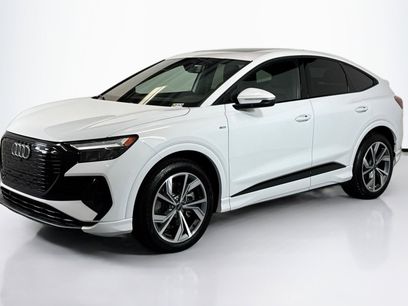 Used 2024 Audi Q4 e-tron Premium w/ Convenience Package