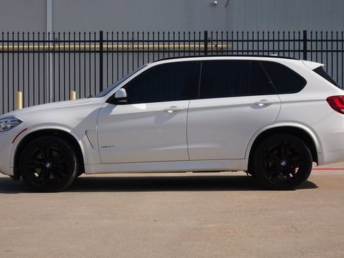 Used 2017 BMW X5 xDrive50i w/ Executive Package image 13