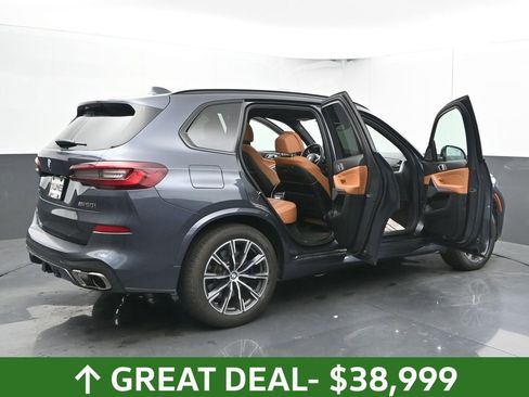 Used 2022 BMW X5 M50i image 59