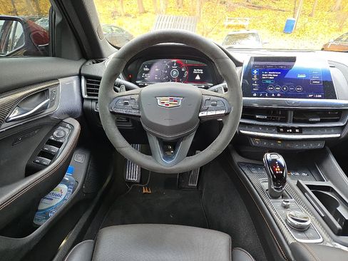 Used 2023 Cadillac CT5 V w/ Premium Package image 11