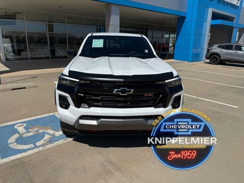 Used 2024 Chevrolet Colorado Z71 w/ Z71 Convenience Package 2 image 1