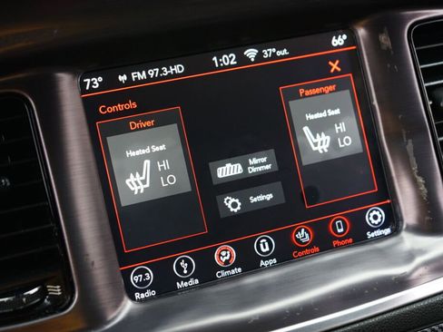 Used 2018 Dodge Charger R/T w/ Blacktop Package image 19