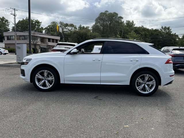 Certified 2023 Audi Q8 Premium w/ Convenience Package AWD/4WD image 3
