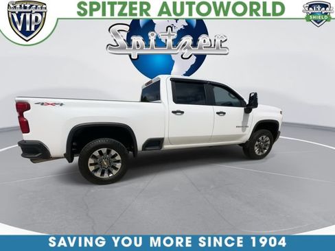 Used 2023 Chevrolet Silverado 2500 Custom w/ Custom Value Package AWD/4WD image 9