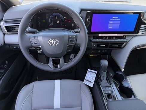 New 2026 Toyota Camry SE image 12