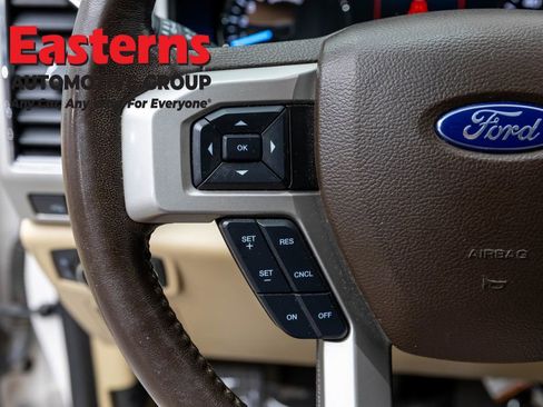 Used 2019 Ford F150 Lariat w/ Equipment Group 502A Luxury AWD/4WD image 15