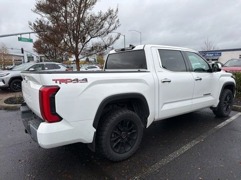 Used 2022 Toyota Tundra Limited w/ TRD Off-Road Package image 9