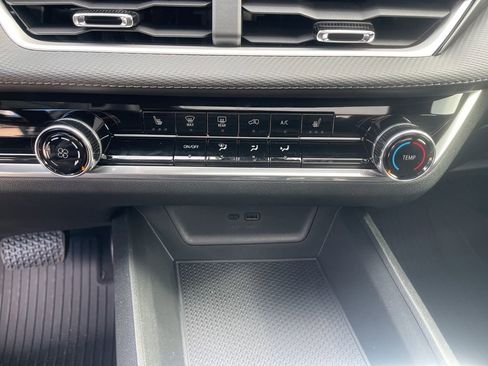 New 2026 Chevrolet Equinox LT image 27