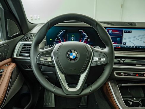 New 2026 BMW X5 xDrive40i w/ Climate Comfort Package AWD/4WD image 23