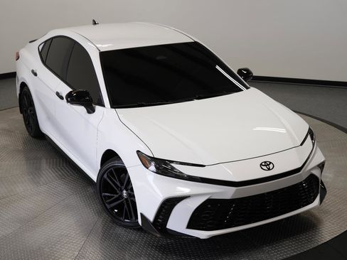 Used 2026 Toyota Camry Nightshade w/ Convenience Package image 38