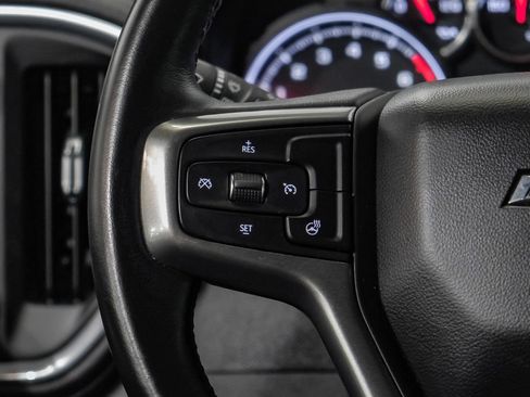 Used 2021 Chevrolet Silverado 1500 LT Trail Boss w/ Convenience Package II AWD/4WD image 16
