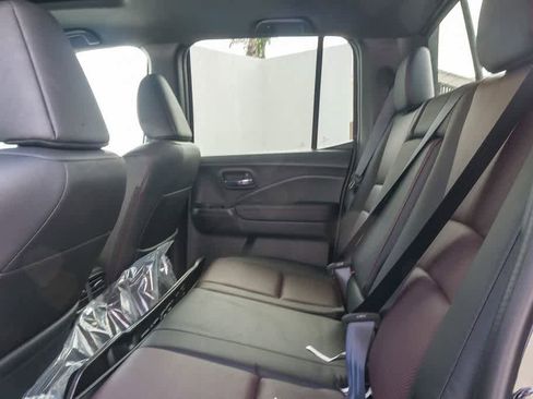 New 2026 Honda Ridgeline Black Edition image 18