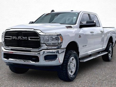 Used 2019 RAM 2500 Big Horn AWD/4WD image 4