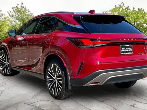 Used 2023 Lexus RX 350 w/ Accessory Package (2T) AWD/4WD image 4