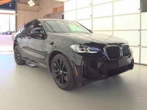 Used 2023 BMW X4 M40i w/ Premium Package image 6