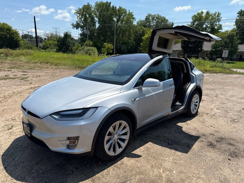 Used 2016 Tesla Model X 75D AWD/4WD image 56