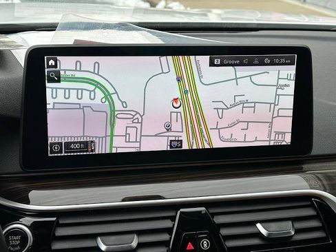 Certified 2022 BMW 530i xDrive w/ Premium Package image 28