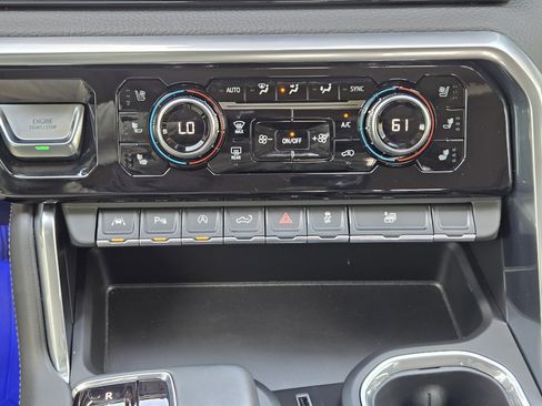 Used 2023 GMC Sierra 1500 Denali w/ Denali Reserve Package RWD image 11