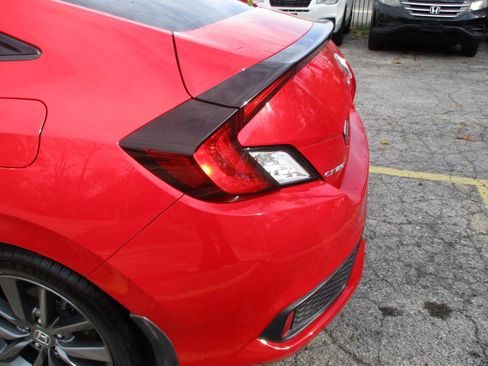 Used 2019 Honda Civic EX image 15