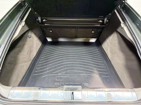 Used 2023 Porsche Panamera GTS image 13