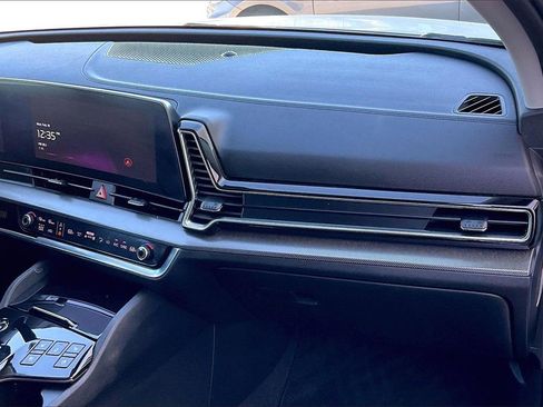 Used 2023 Kia Sportage SX Prestige image 16