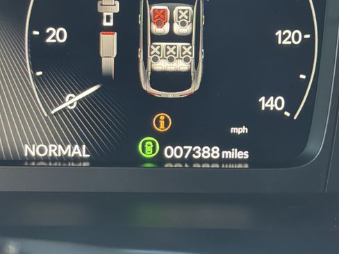 Used 2025 Acura ADX FWD image 22