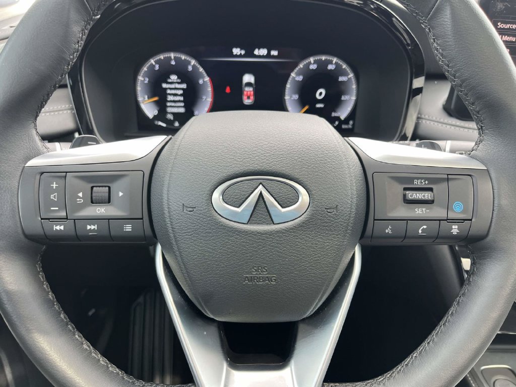 Used 2025 INFINITI QX60 Luxe FWD image 21