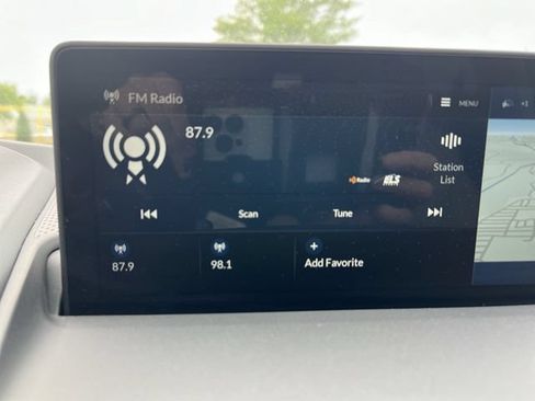 Used 2025 Acura RDX SH-AWD w/ Technology Package image 14
