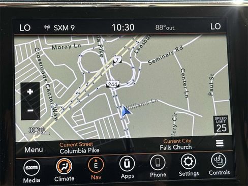 Used 2021 Jeep Grand Cherokee Limited image 4